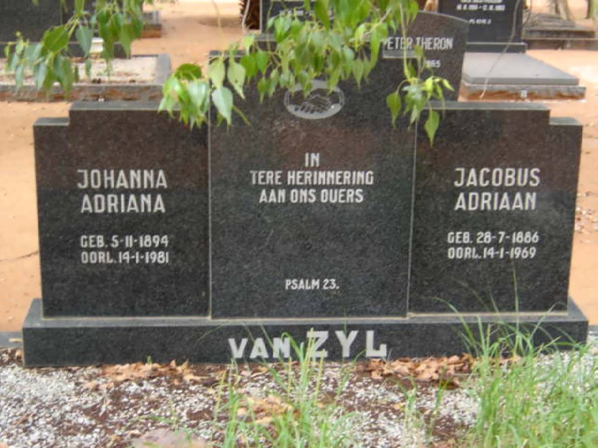 ZYL Jacobus Adriaan, van 1886-1969 &amp; Johanna Adriana 1894-1981