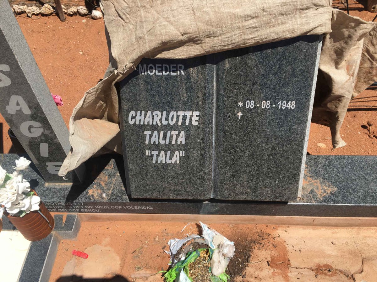 VISAGIE Jan Jacobus 1939-2011 &amp; Charlotte Talita 1948-