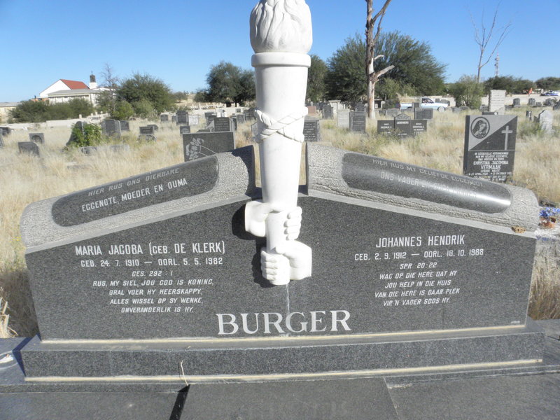 BURGER Johannes Hendrik 1912-1988 &amp; Maria Jacoba DE KLERK 1910-1982