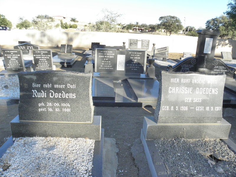 DOEDENS Rudi 1904-1981 &amp; Chrissie SASS 1906-1977