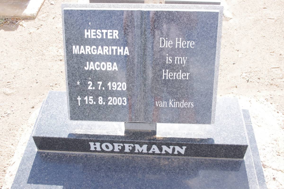 HOFFMANN Hester Margaritha Jacoba 1920-2003