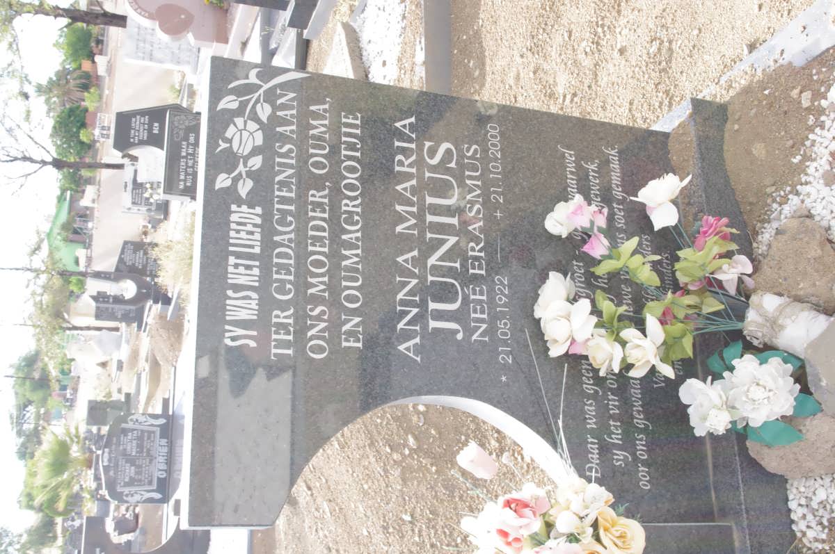 JUNIUS Anna Maria nee ERASMUS 1922-2000