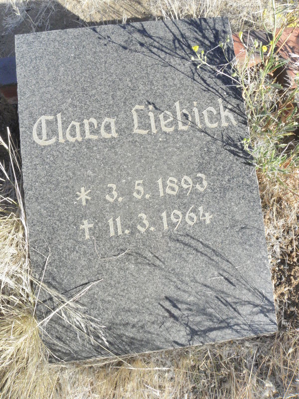 LIEBICK Clara 1893-1964
