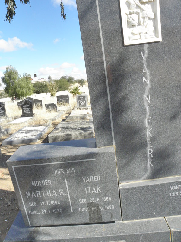 NIEKERK Izak, van 1895-1968 &amp; Martha S. 1898-1976