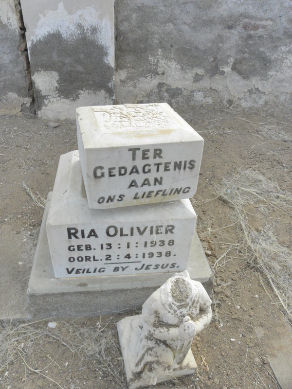 OLIVIER Ria 1938-1938