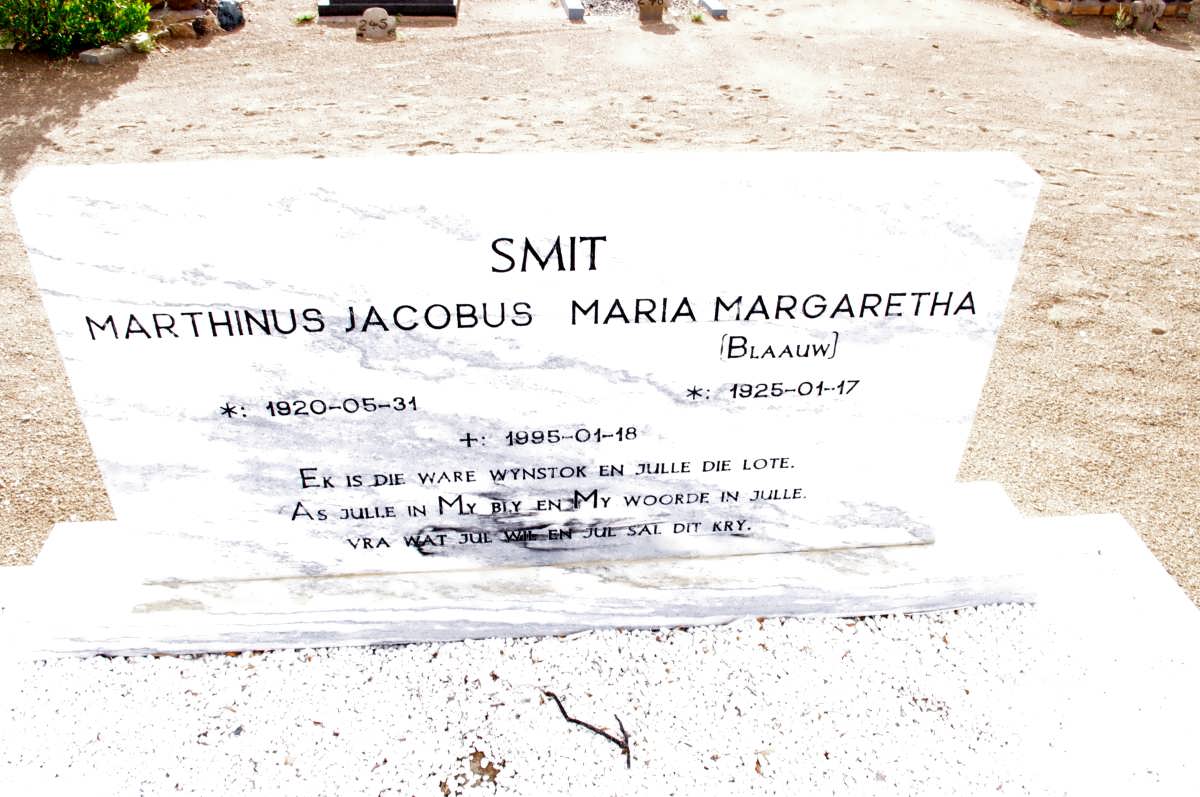 SMIT Marthinus Jacobus 1920-1995 &amp; Maria Margaretha BLAAUW 1925-1995