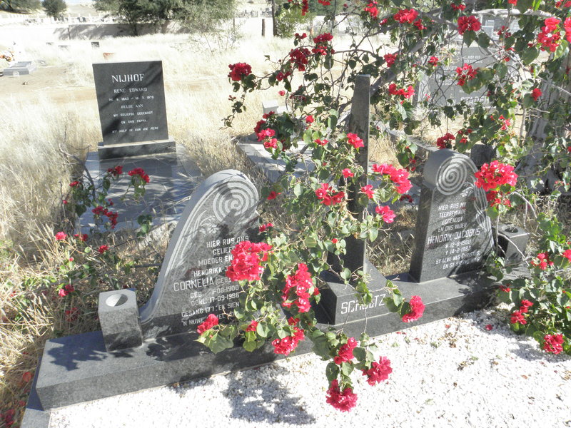 SCHOLTZ Hendrik Jacobus 1900-1983 &amp; Hendrika Johanna Cornelia LOUWRENS 1900-1986