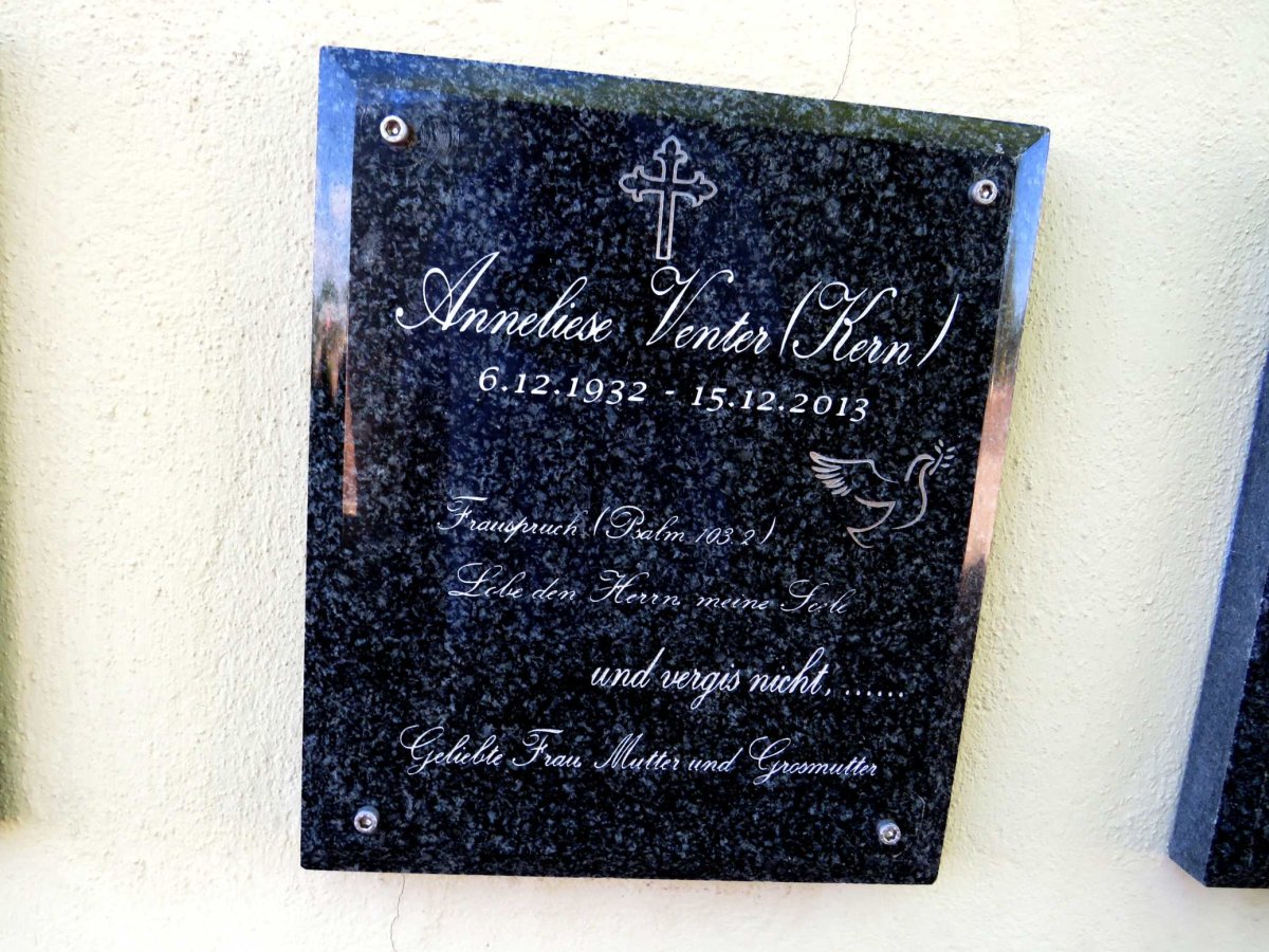VENTER Anneliese nee KERN 1932-2013