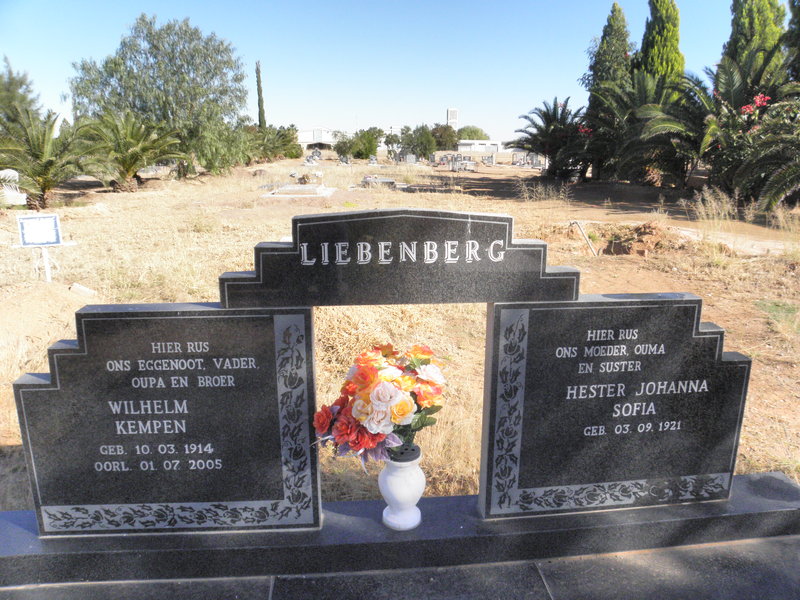 LIEBENBERG Wilhelm Kempen 1914-2005 &amp; Hester Sofia 1921-