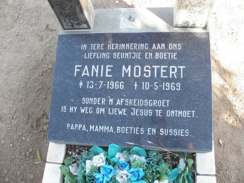 MOSTERT Fanie 1966-1969