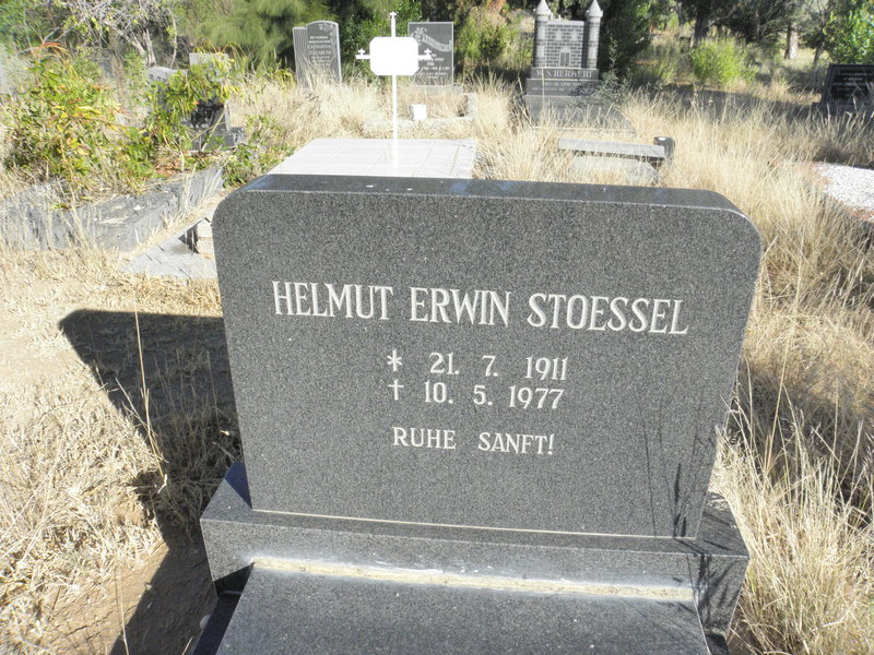 STOESSEL Helmut Erwin 1911-1977