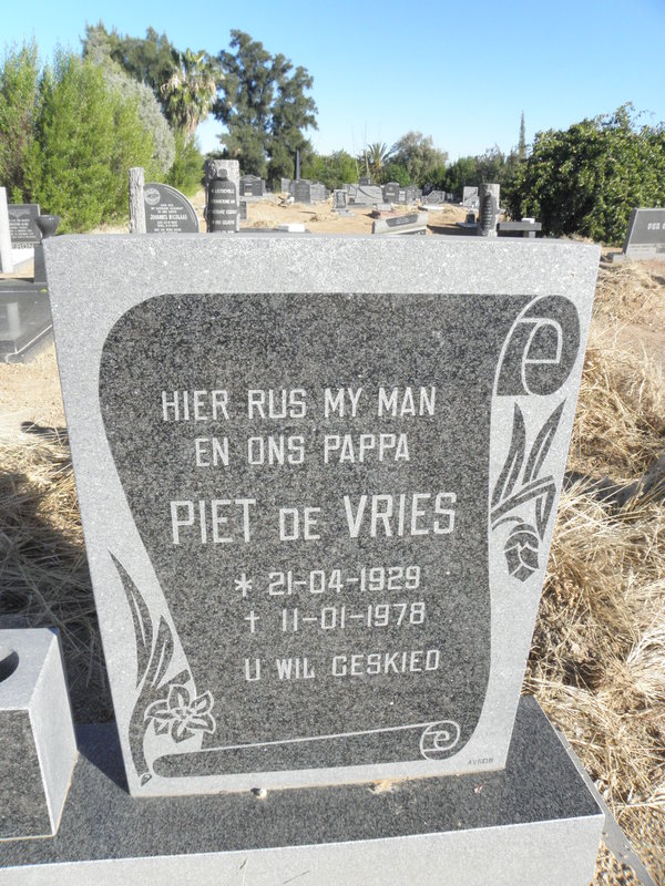 VRIES Piet, de 1929-1978