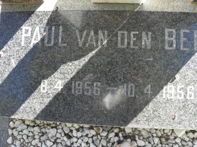 ?? BE? Paul, van den 1956-1956