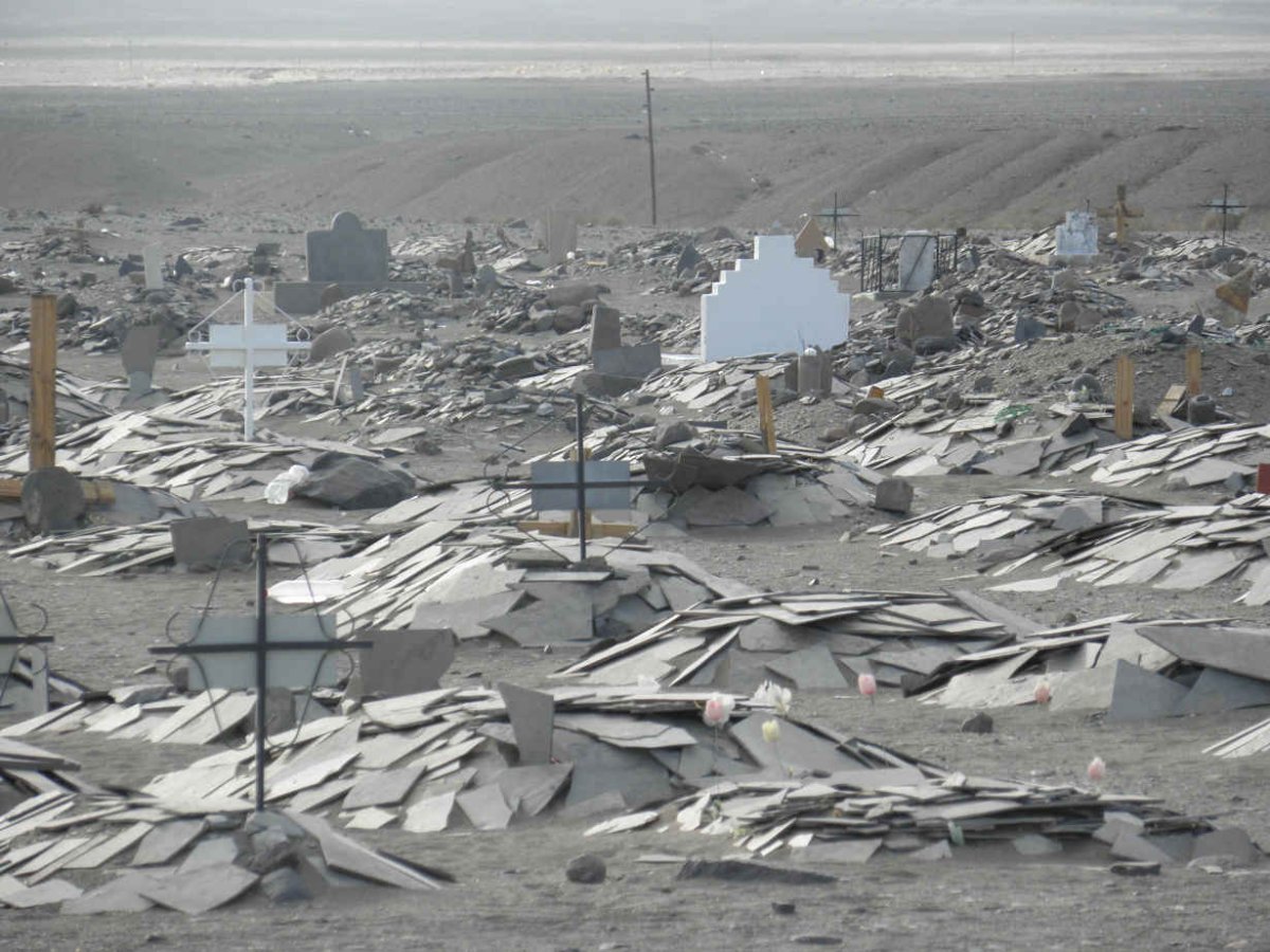 4. Stabilisation of adjacent graves against wind