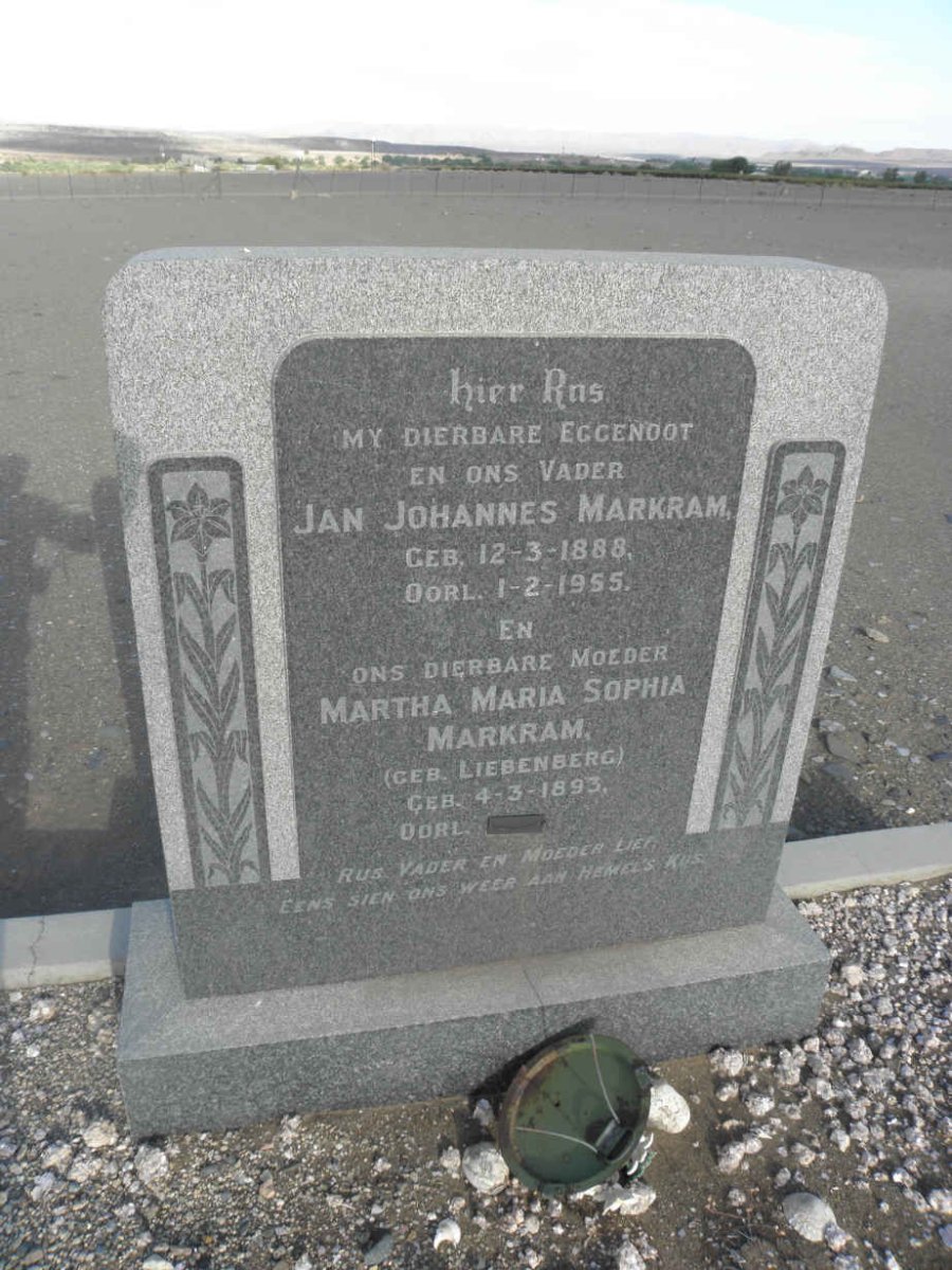 MARKRAM Jan Johannes 1888-1955 &amp; Martha Maria Sophia LIEBENBERG 1893-