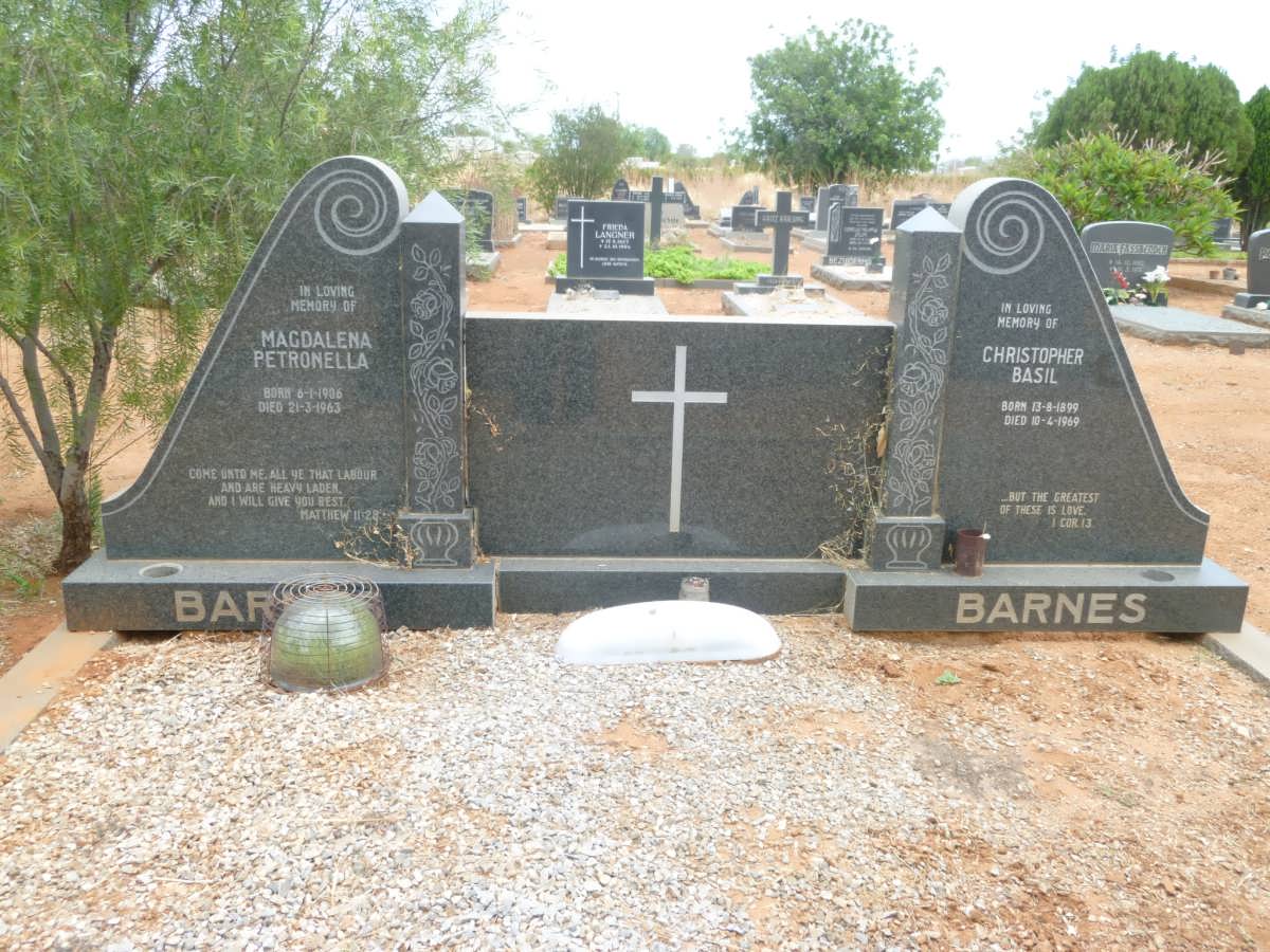 BARNES Christopher Basil 1899-1969 &amp; Magdalena Petronella ????-1963