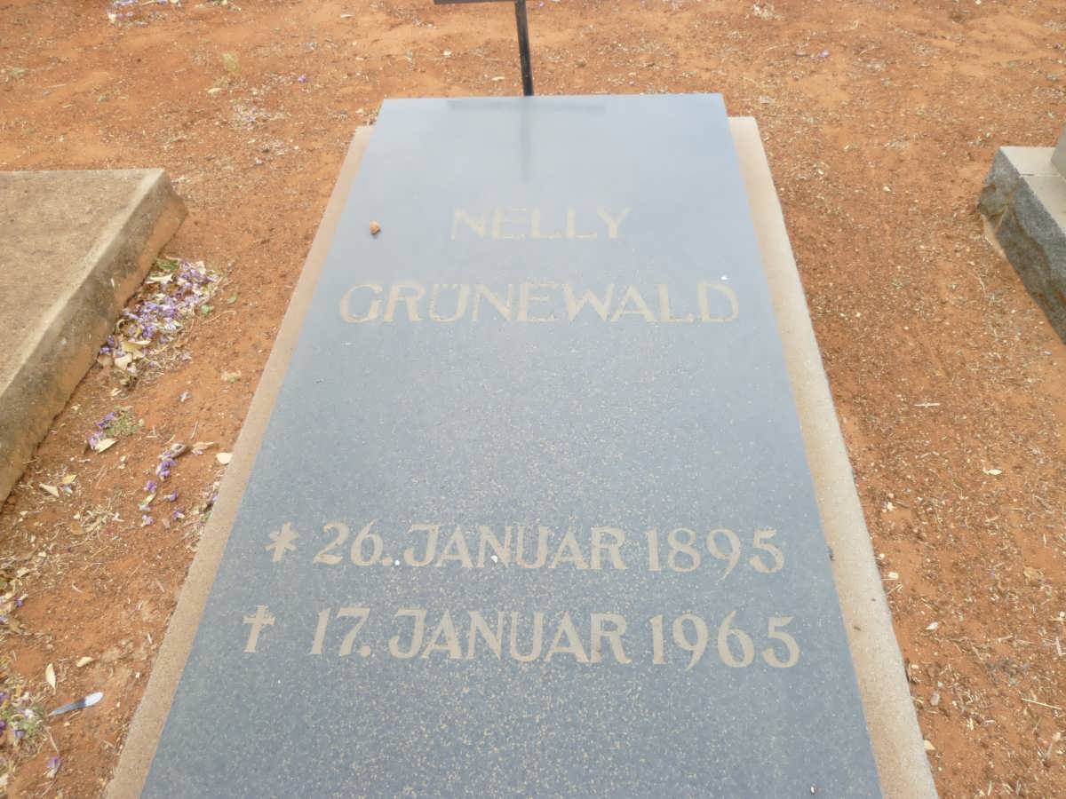 GRUNEWALD Nelly 1895-1965