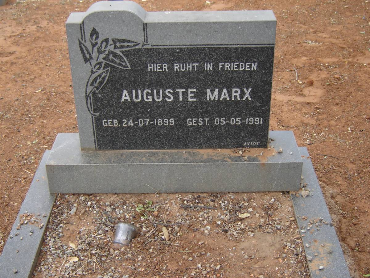 MARX Auguste 1899-1991
