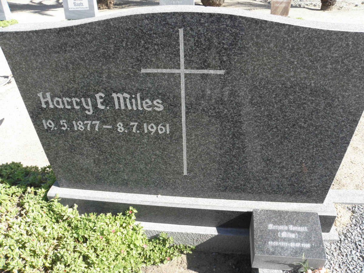 MILES Harry E. 1877-1961