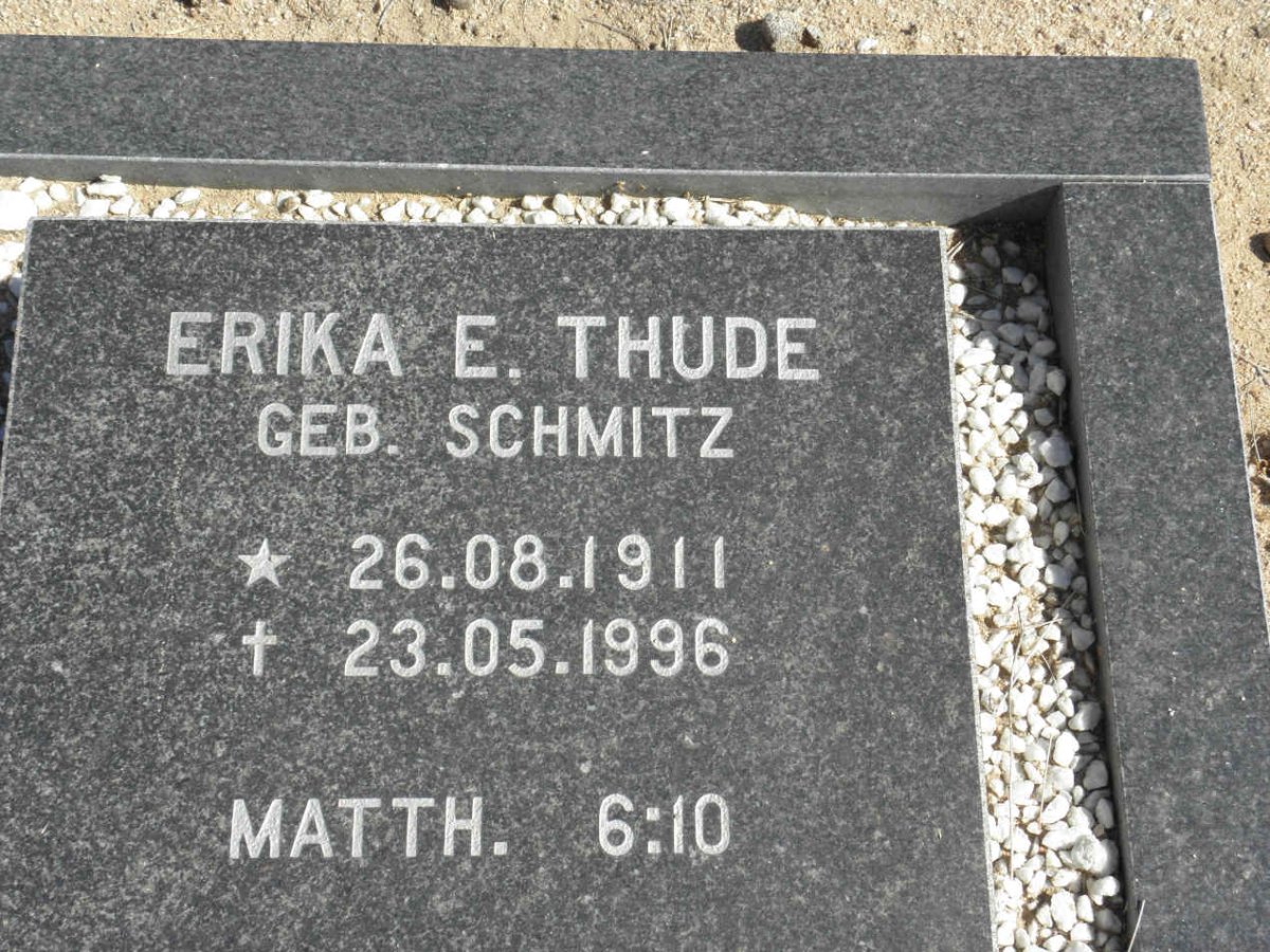THUDE Erika E. nee SCHMITZ 1911-1996