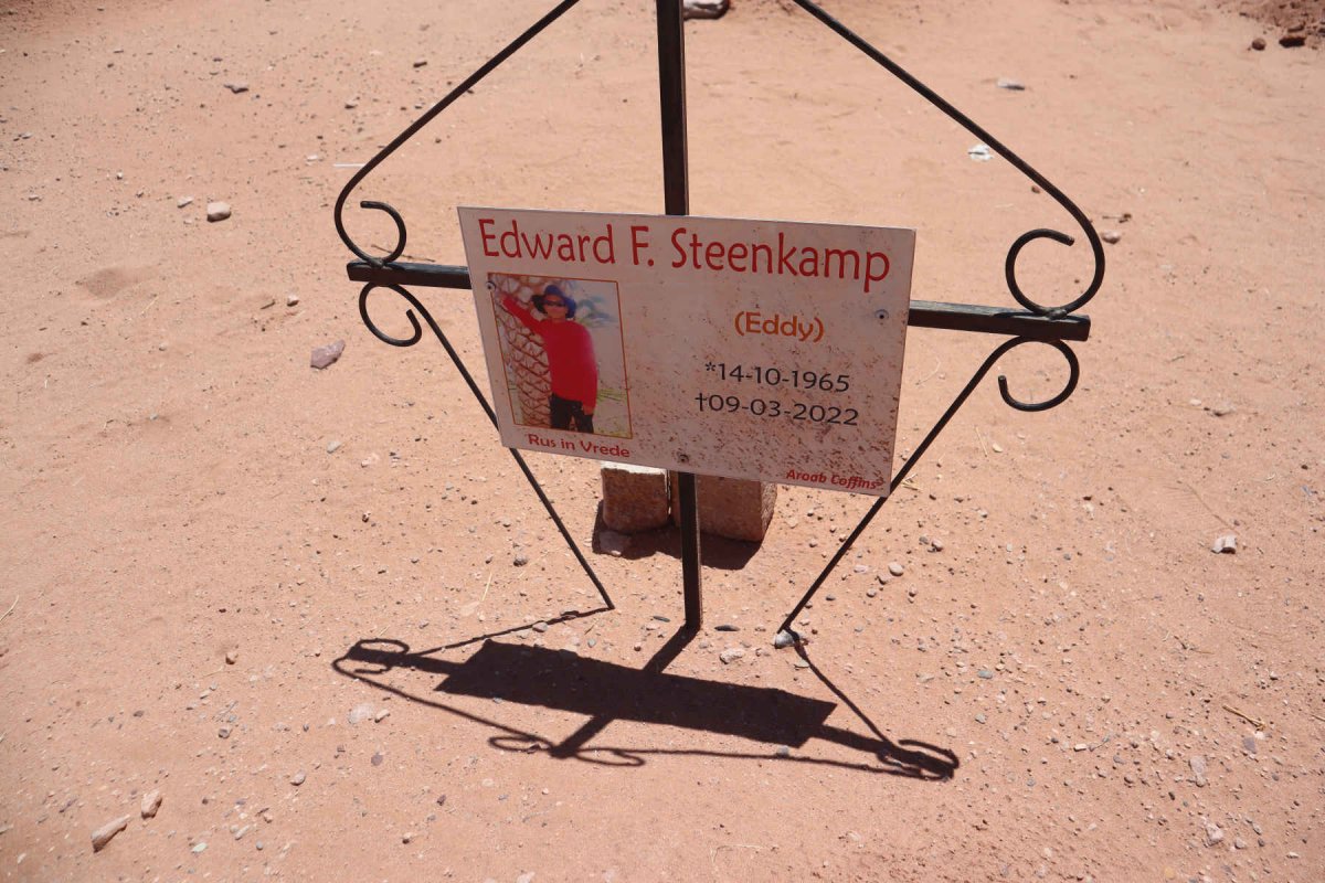 STEENKAMP Edward F. 1965-2022