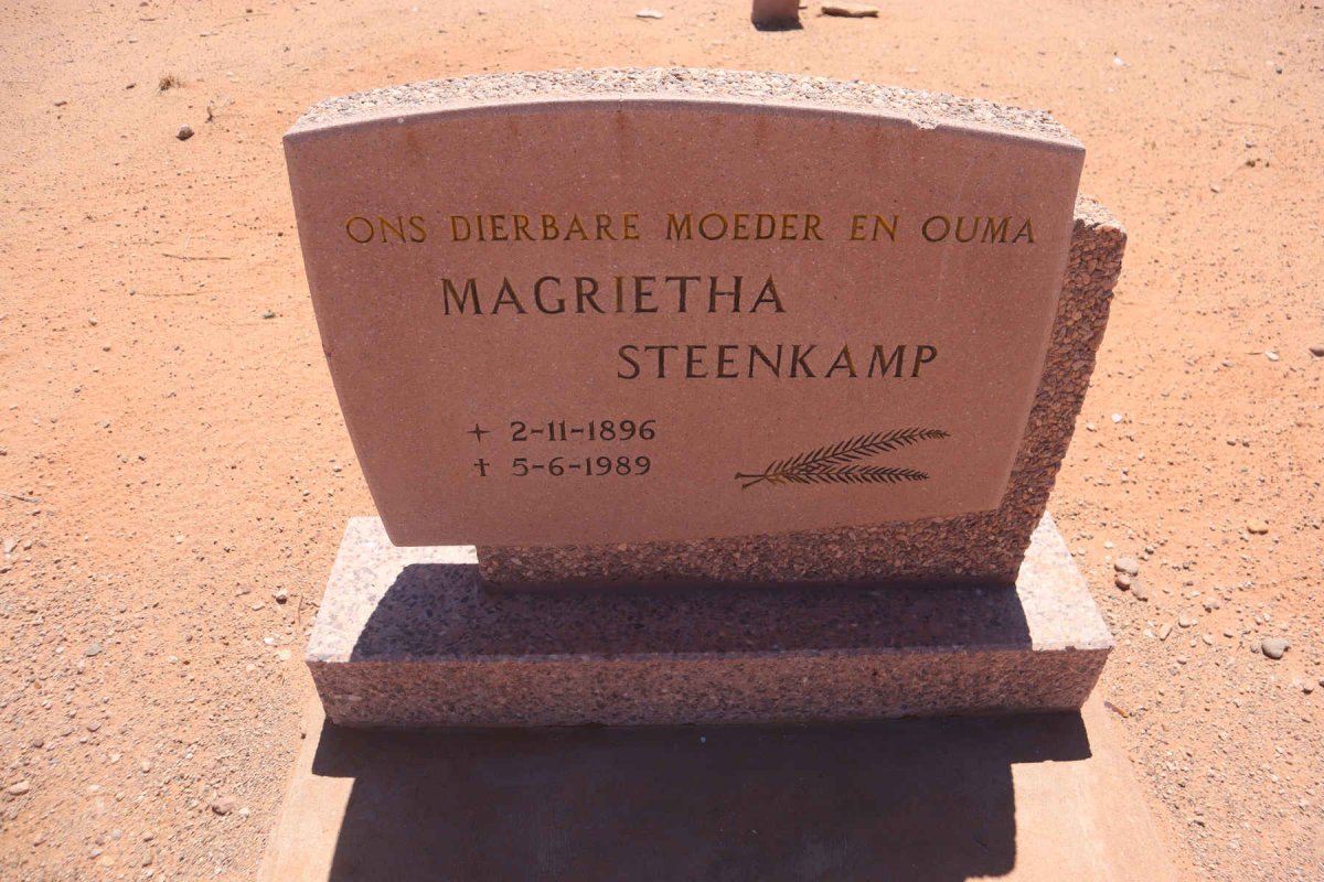 STEENKAMP Magrietha 1896-1989