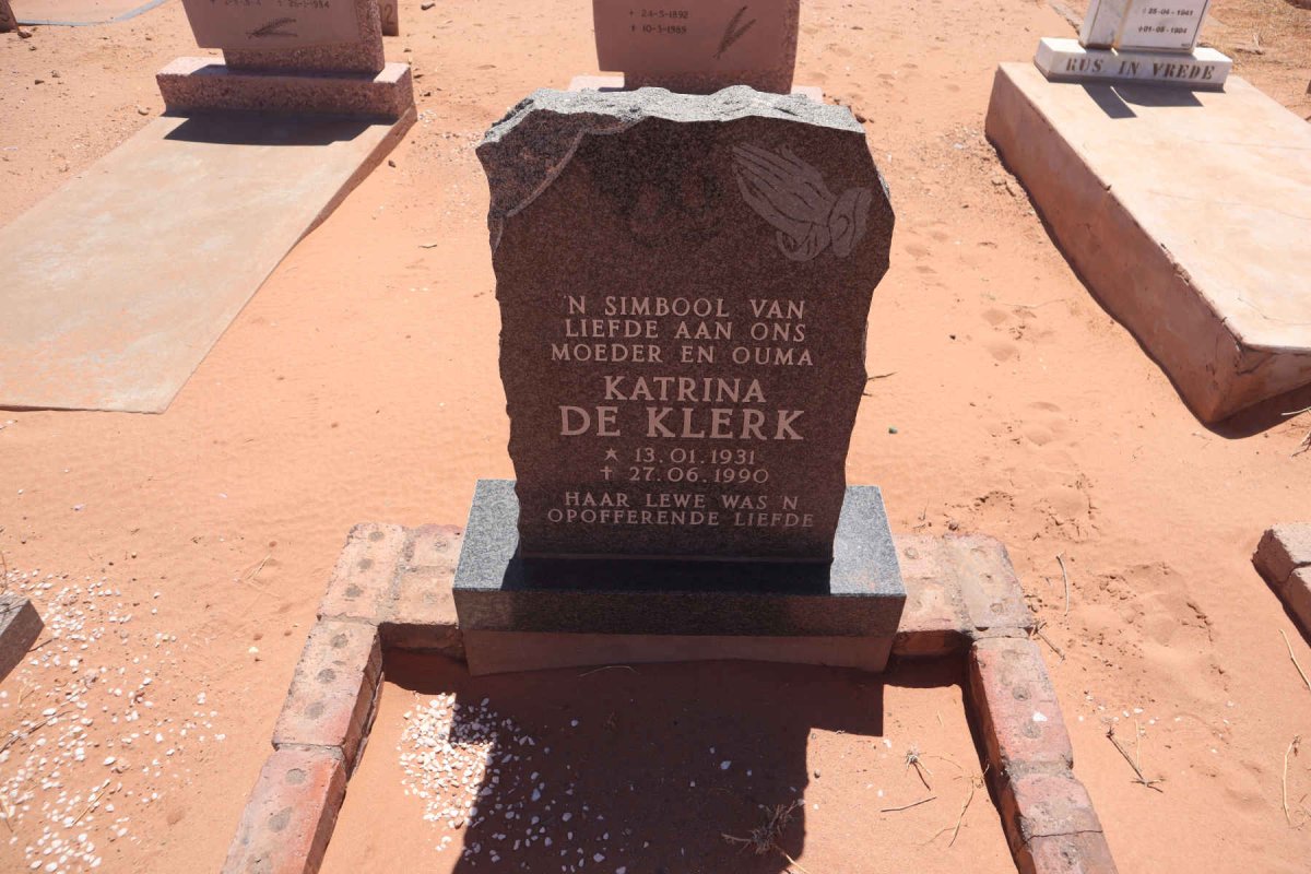 KLERK Katrina, de 1931-1990