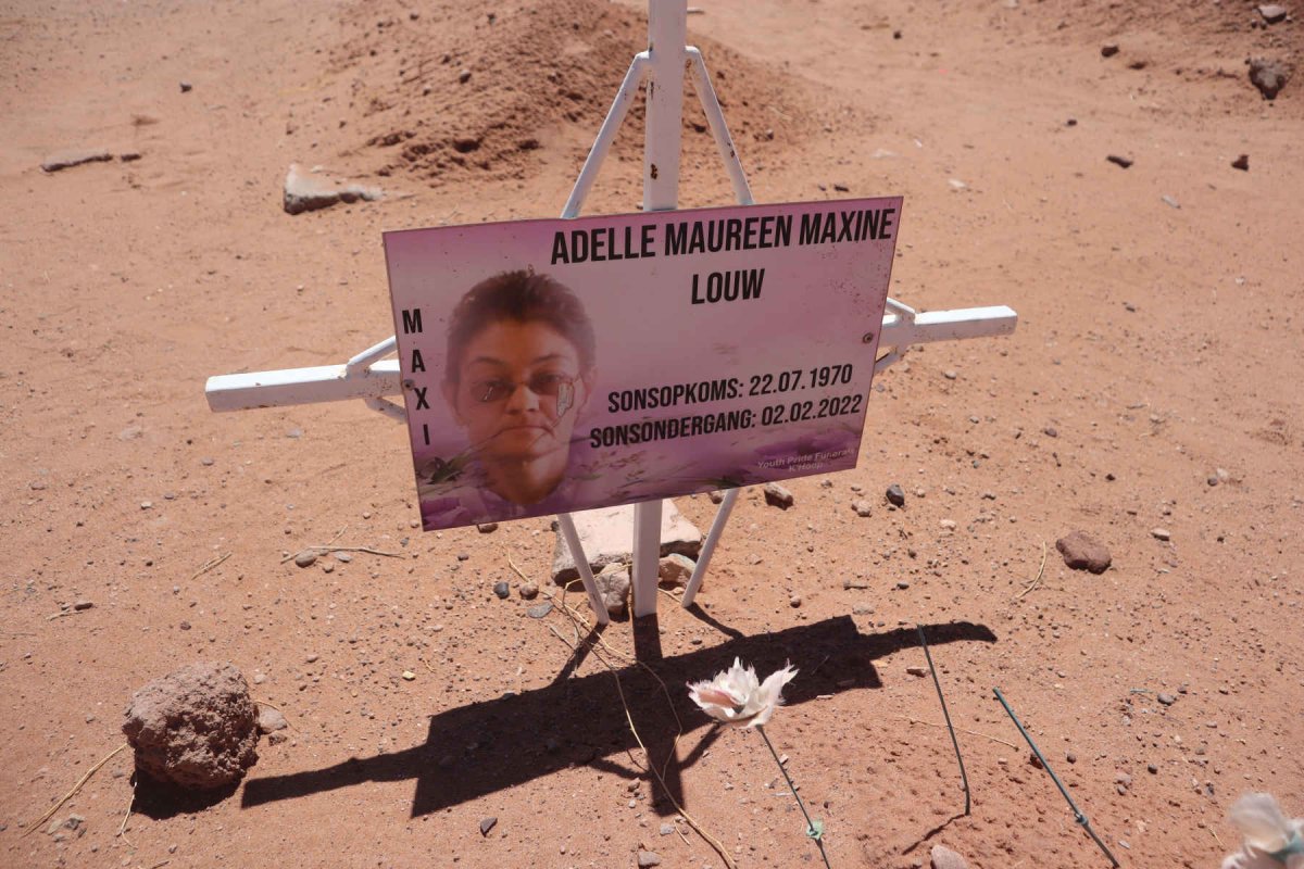 LOUW Adelle Maureen Maxine 1970-2022 