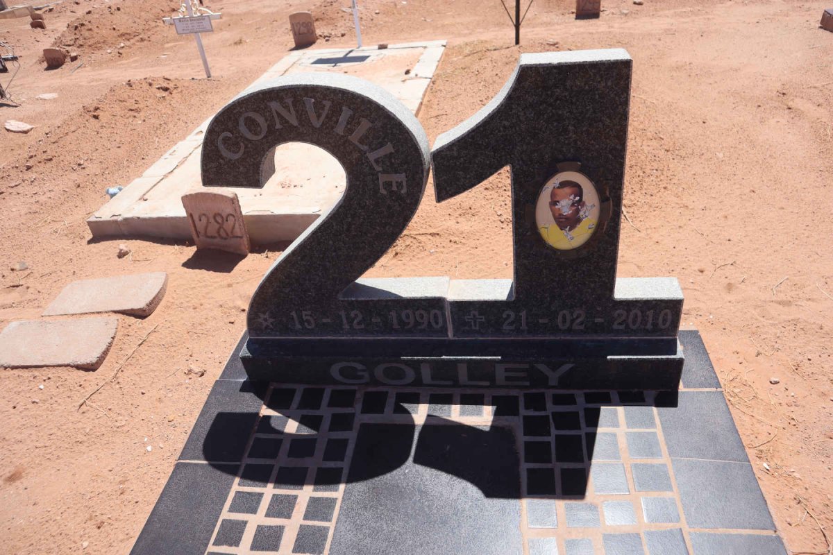 GOLLEY Conville 1990-2010