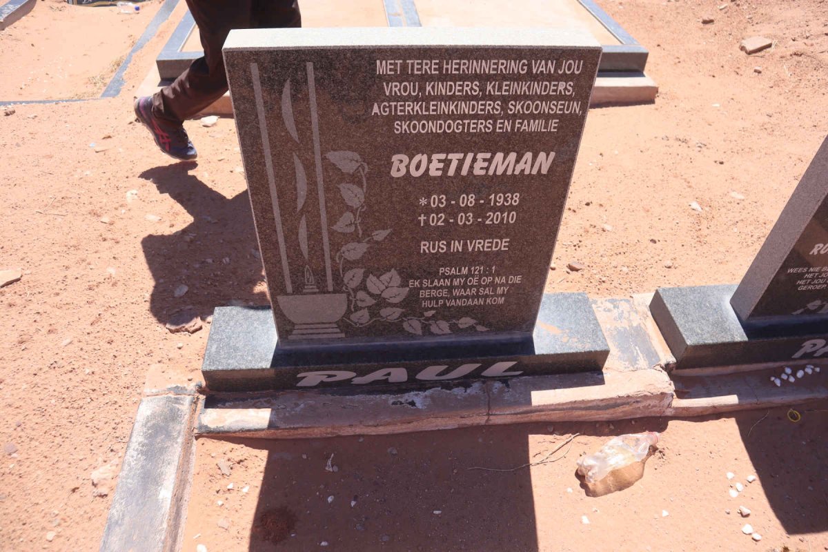 PAUL Boetieman 1938-2010