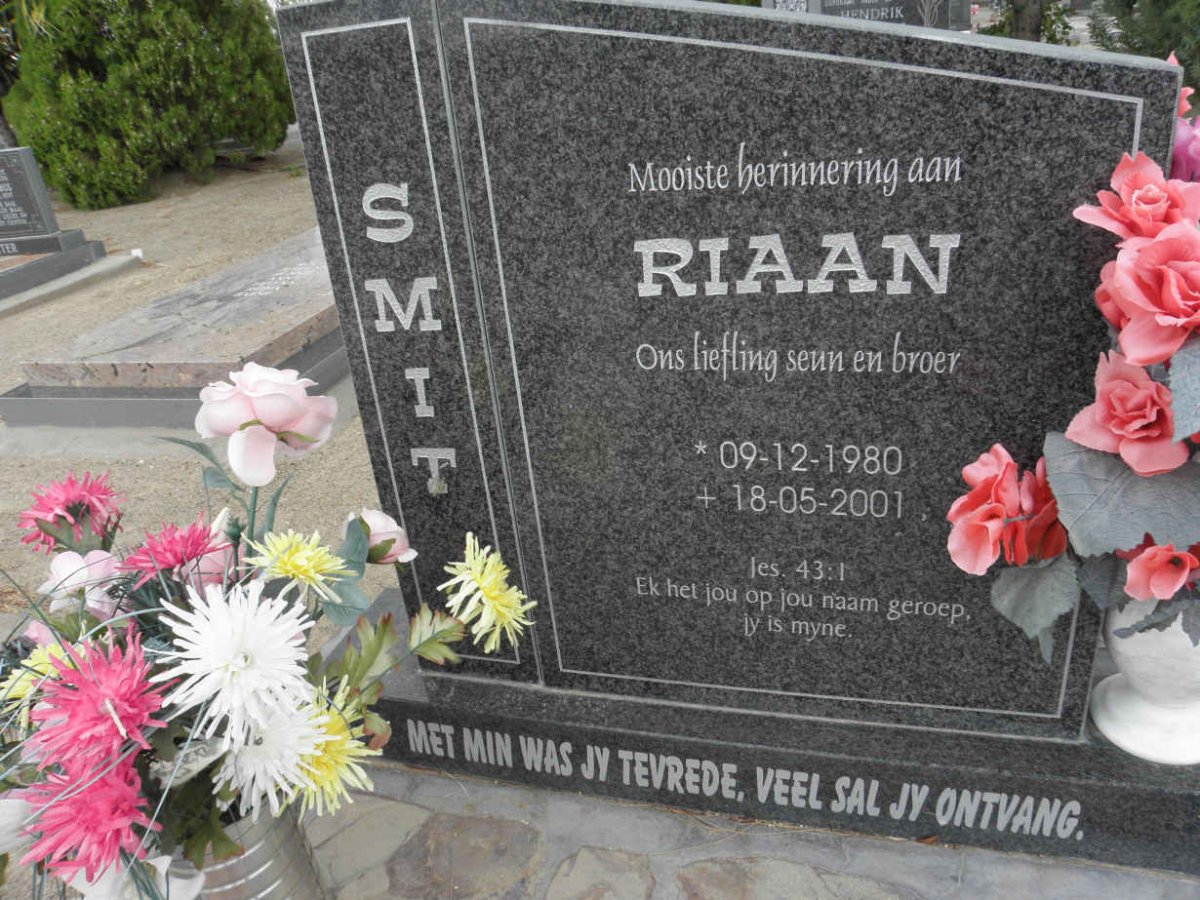 SMIT Riaan 1980-2001