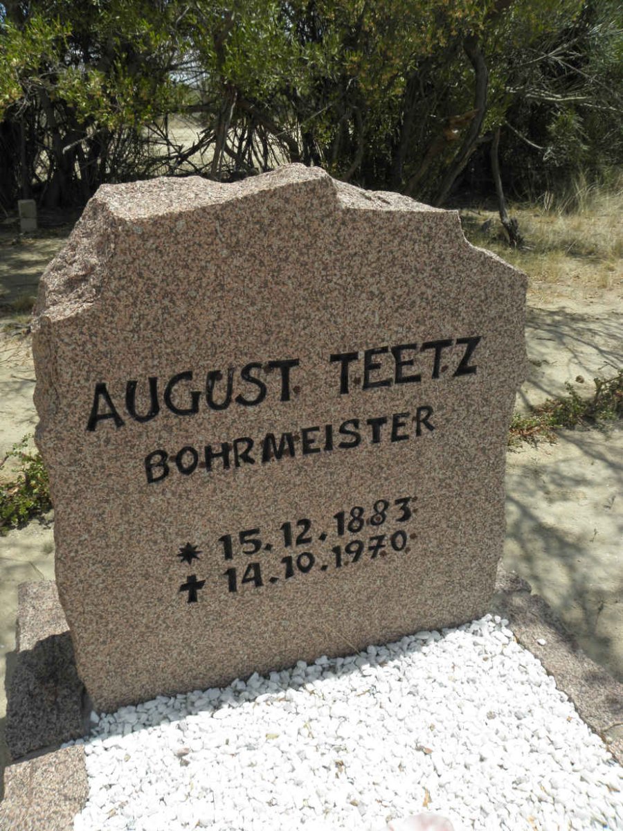 TEETZ August 1883-1970