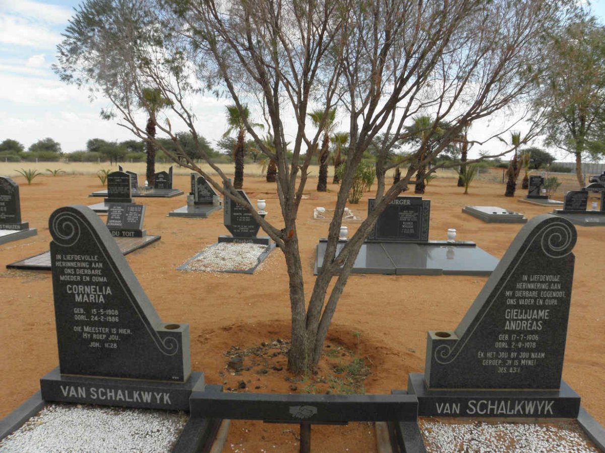 SCHALKWYK Gielluame Andreas, van 1906-1978 &amp; Cornelia Maria 1908-1988