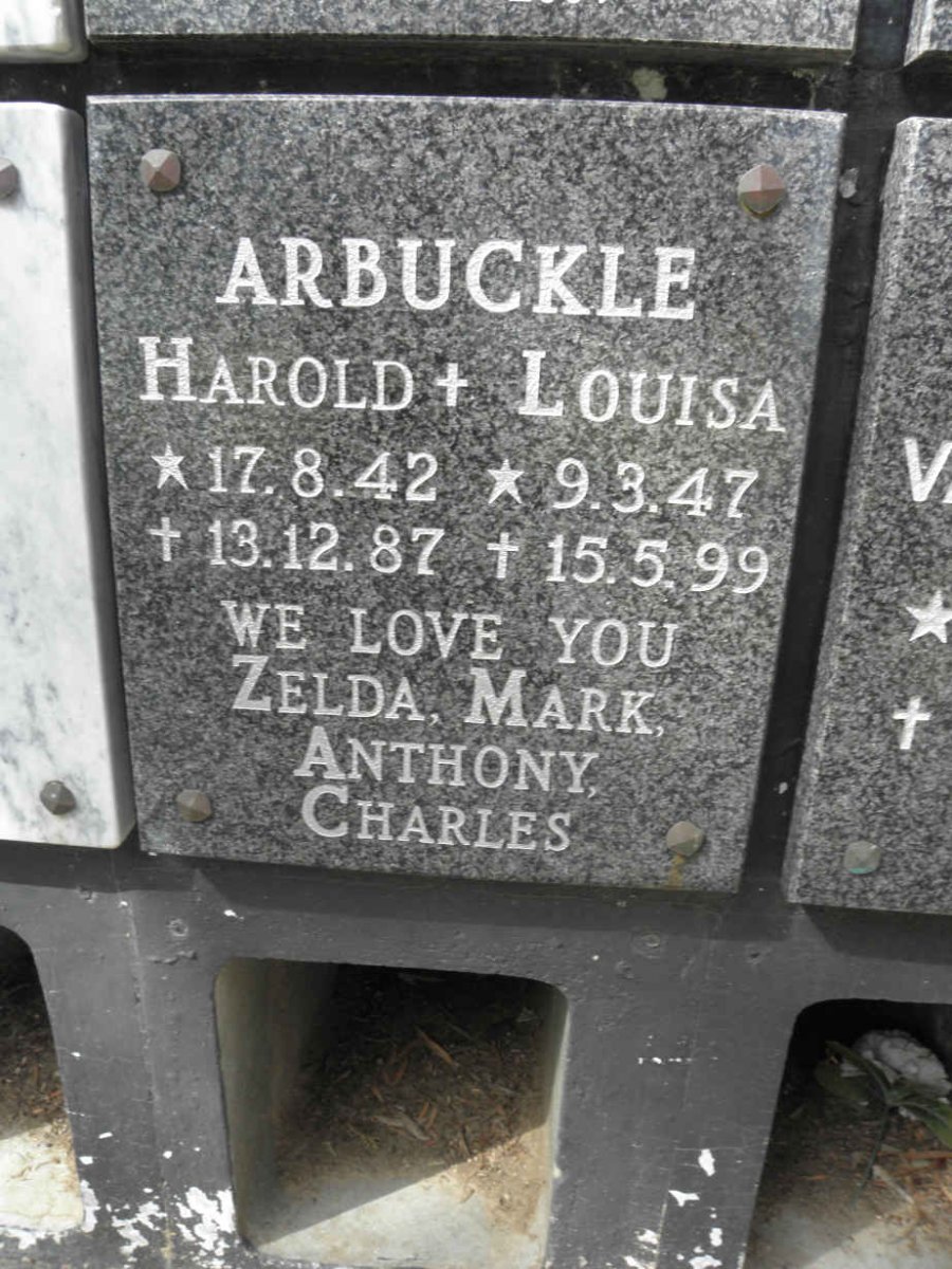 ARBUCKLE Harold 1942-1987 &amp; Louisa 1947-1999