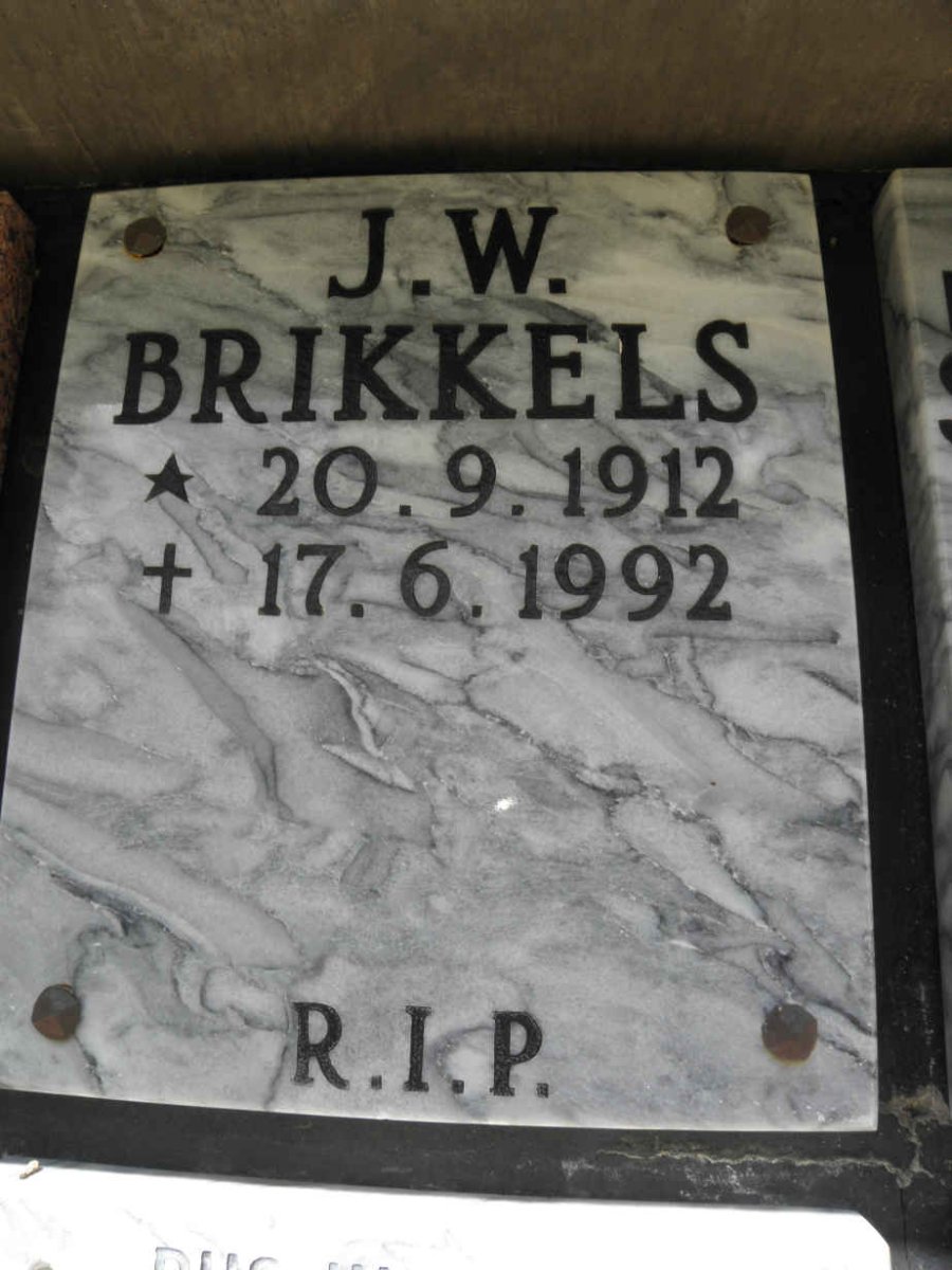 BRIKKELS J.W. 1912-1992