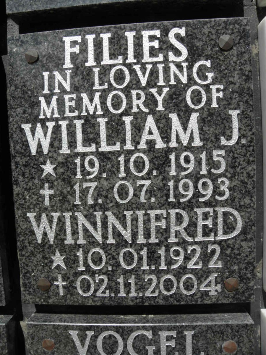 FILIES William J. 1915-1993 &amp; Winnifred 1922-2004