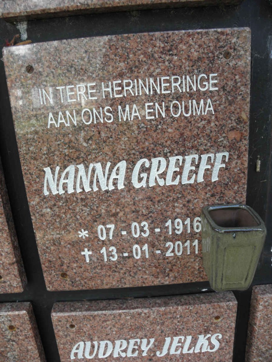 GREEFF Nanna 1916-2011