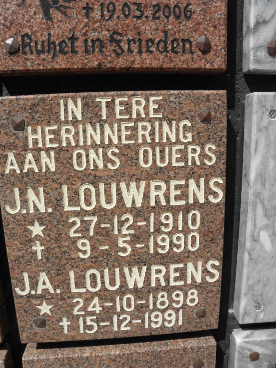 LOUWRENS J.A. 1898-1991 &amp; J.N. 1910-1990