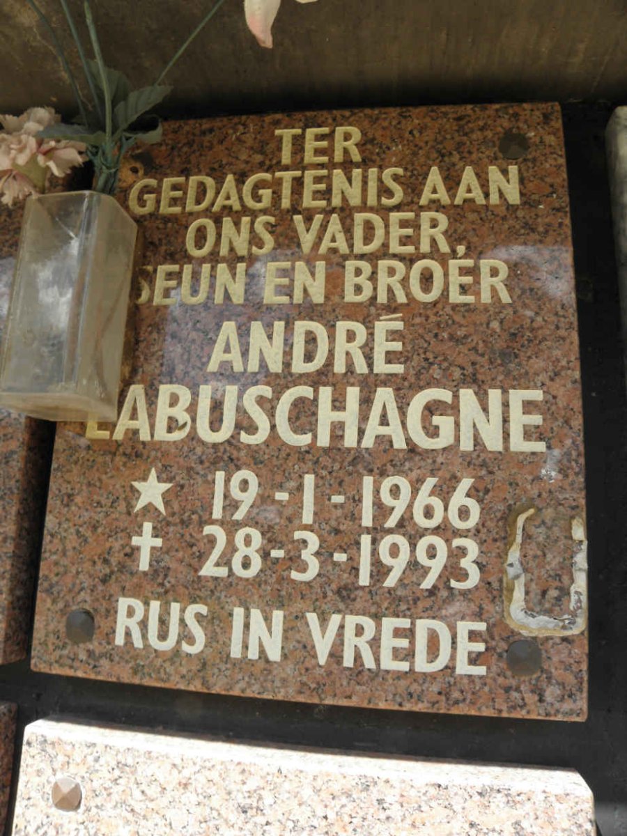 LABUSCHAGNE André 1966-1993