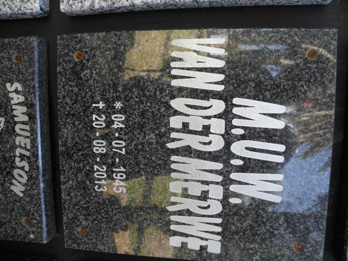 MERWE M.U.W., van der 1945-2013