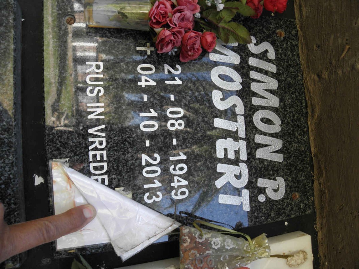 MOSTERT Simon P. 1949-2013