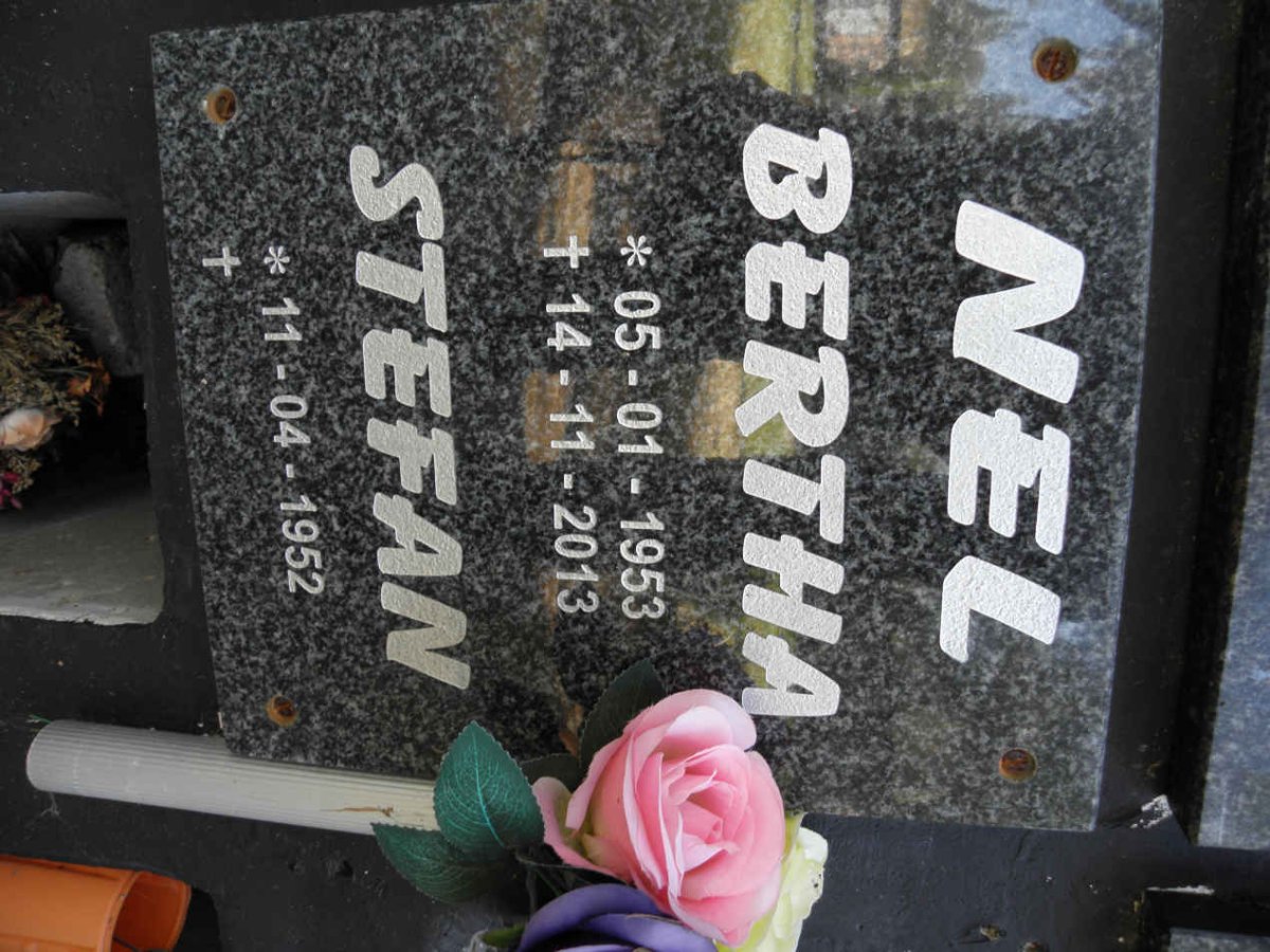 NEL Stefan 1952- &amp; Bertha 1953-2013