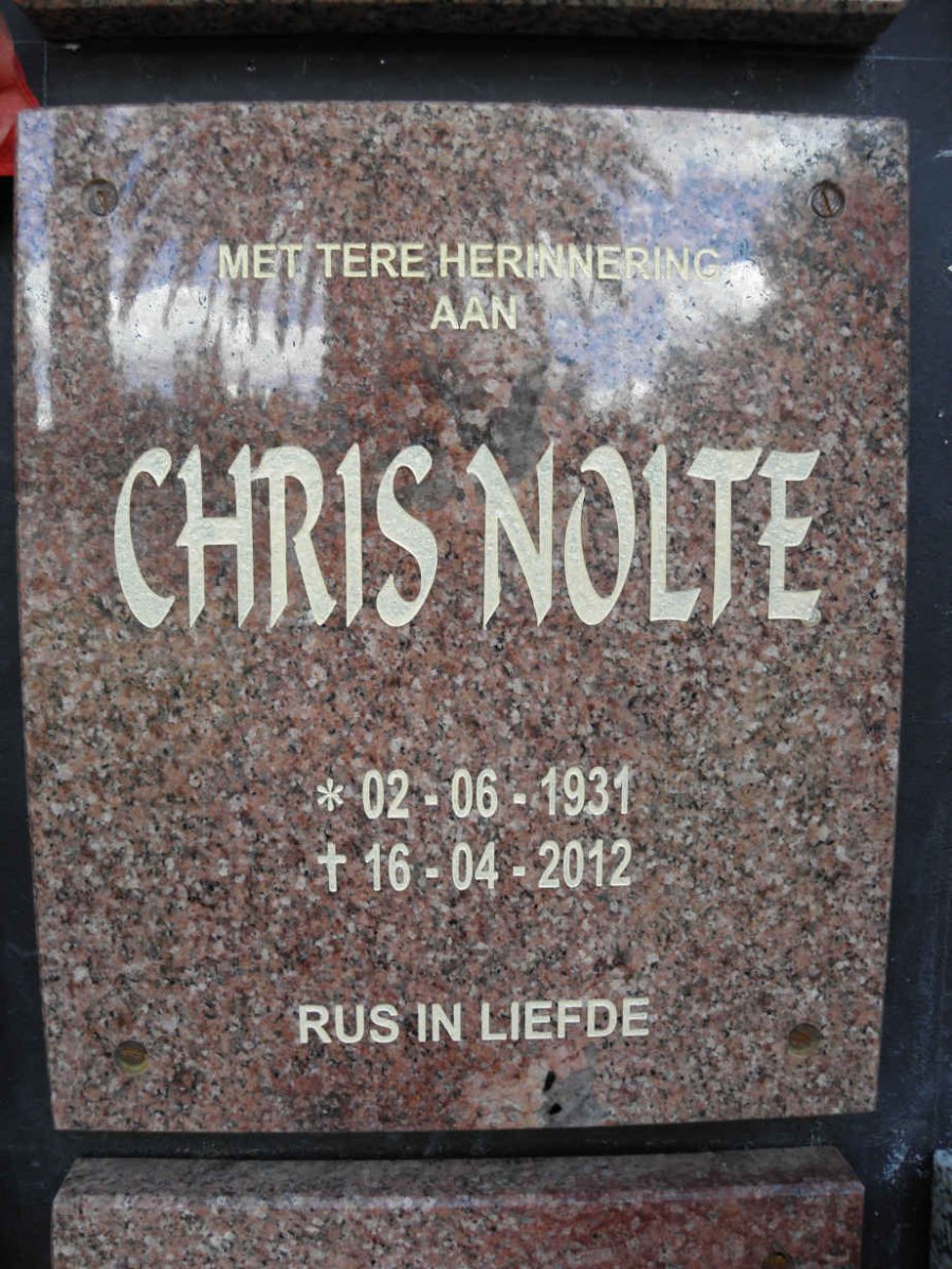 NOLTE Chris 1931-2012