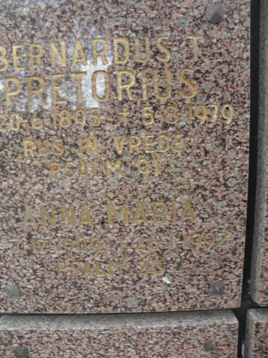 PRETORIUS Bernardus T. 1895-1979 &amp; Anna Maria 1909-1992