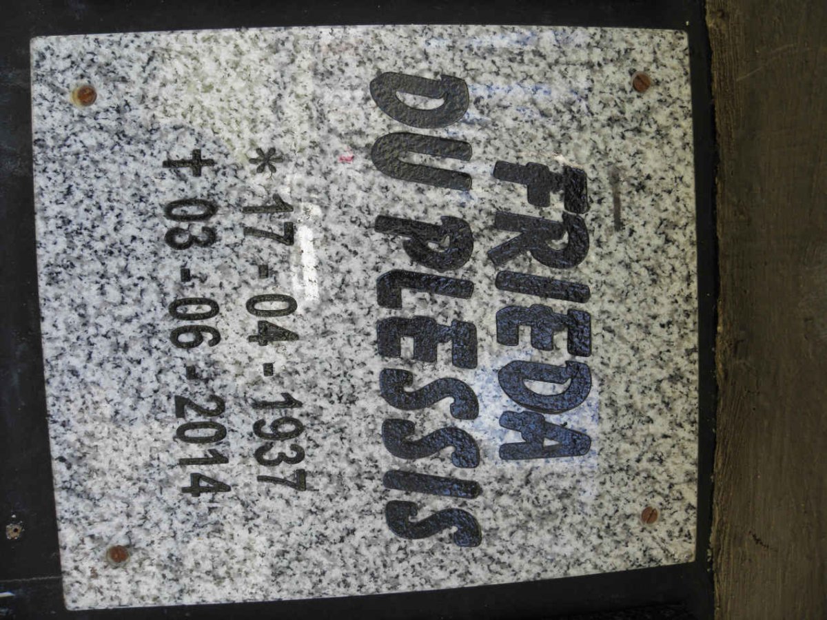 PLESSIS Frieda, du 1937-2014