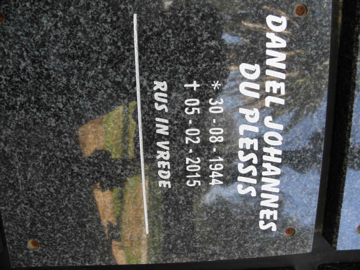 PLESSIS Daniel Johannes, du 1944-2015