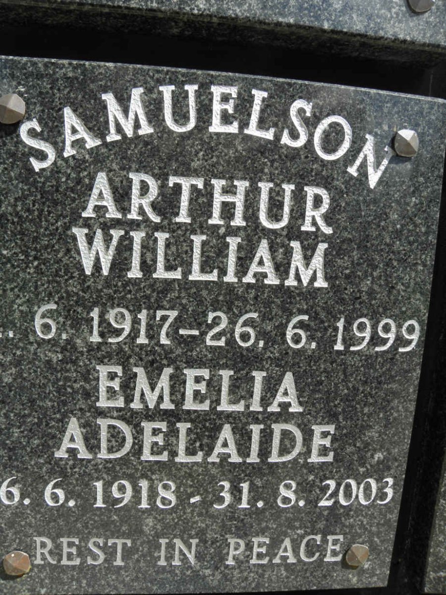 SAMUELSON Arthur  William 1917-1999 &amp; Emelia Adelaide 1918-2003
