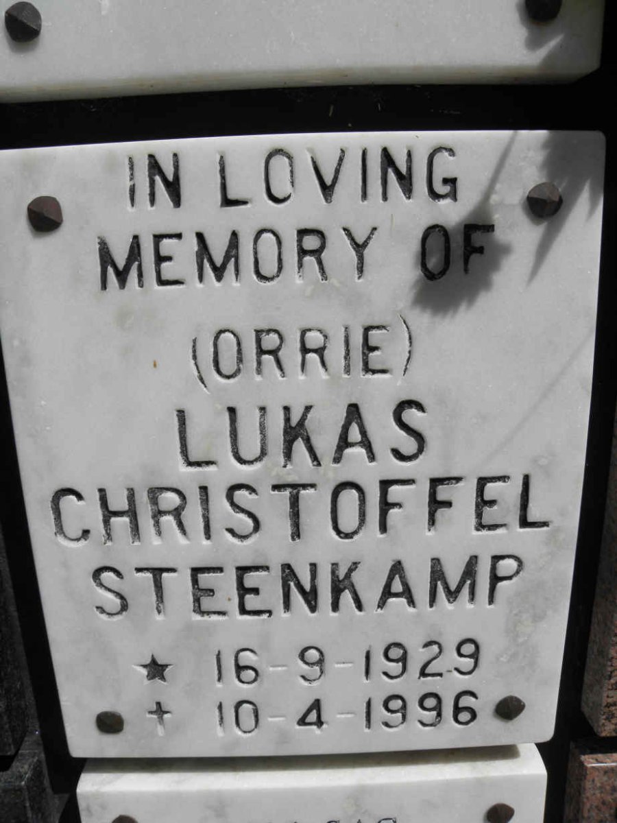 STEENKAMP Lukas Christoffel 1929-1996