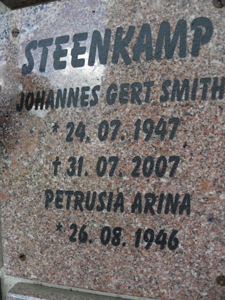 STEENKAMP Johannes Gert Smith 1947-2007 &amp; Petrusia Arina 1946-