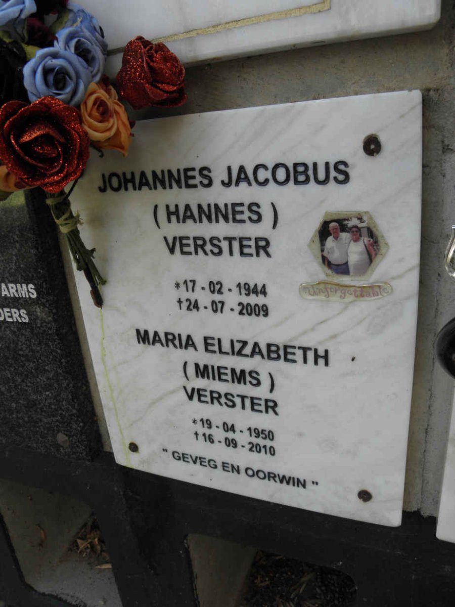 VERSTER Johannes Jacobus 1944-2009 &amp; Maria Elizabeth 1950-2010